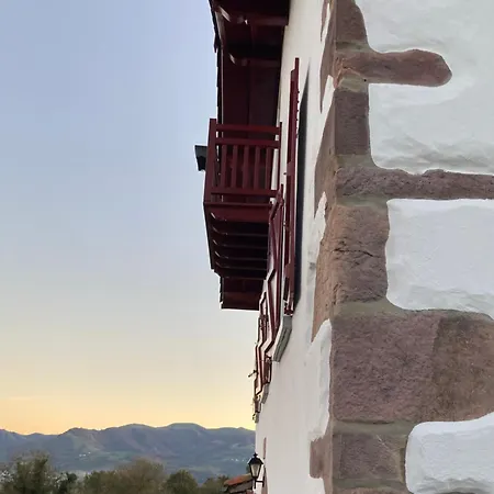Bed & Breakfast Maison Chulubitenia Irouleguy